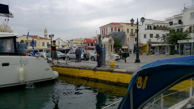 tinos hafen1